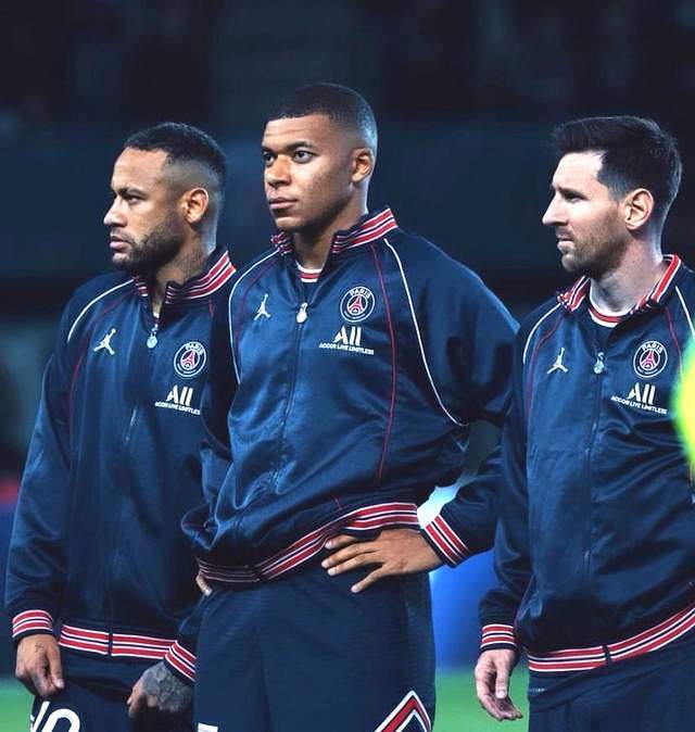 今晨华盛顿奇才调整名单以备法国杯，绝杀压哨环节打磨，更衣室稳定，资深球员宣示担当的简单介绍